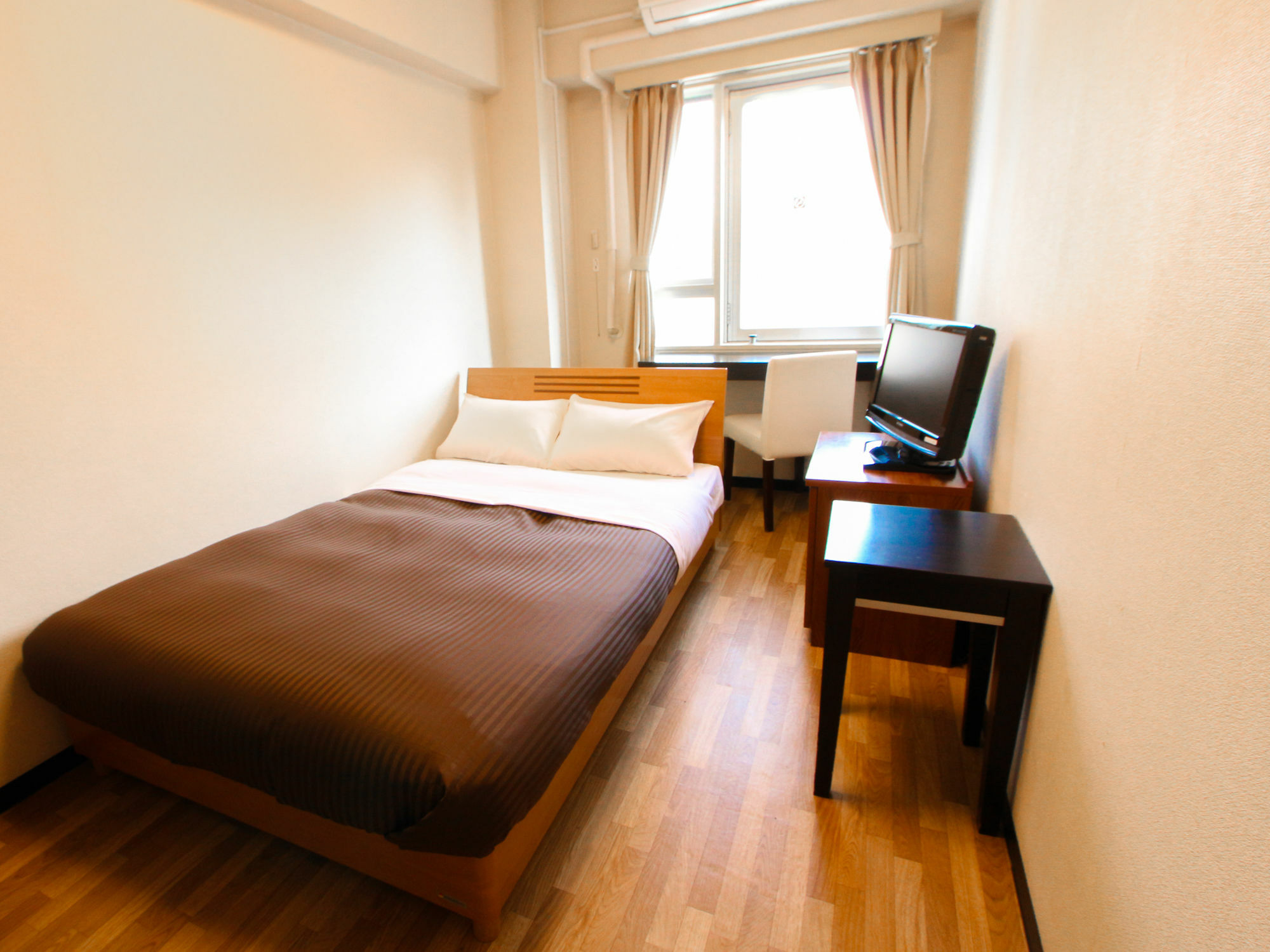 Hotel Livemax Budget Kawasaki Ekimae Eksteriør bilde